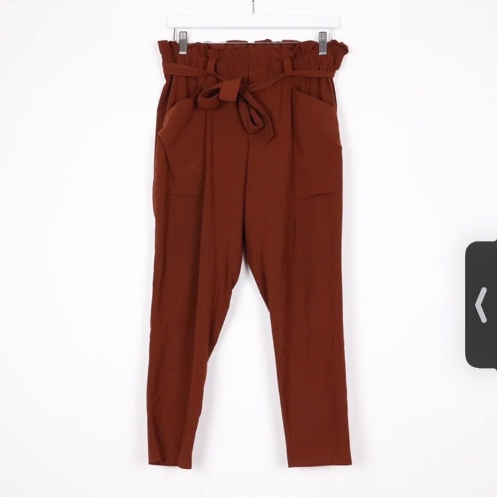 Athleta Skyline paper bag pants - 10P